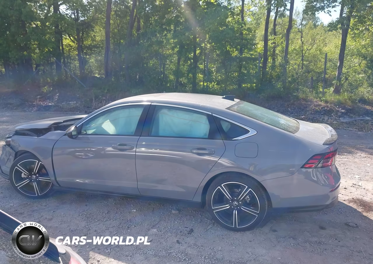 2025 Honda Accord Hybrid Sport VIN:1HGCY2F54SA086870 - 13