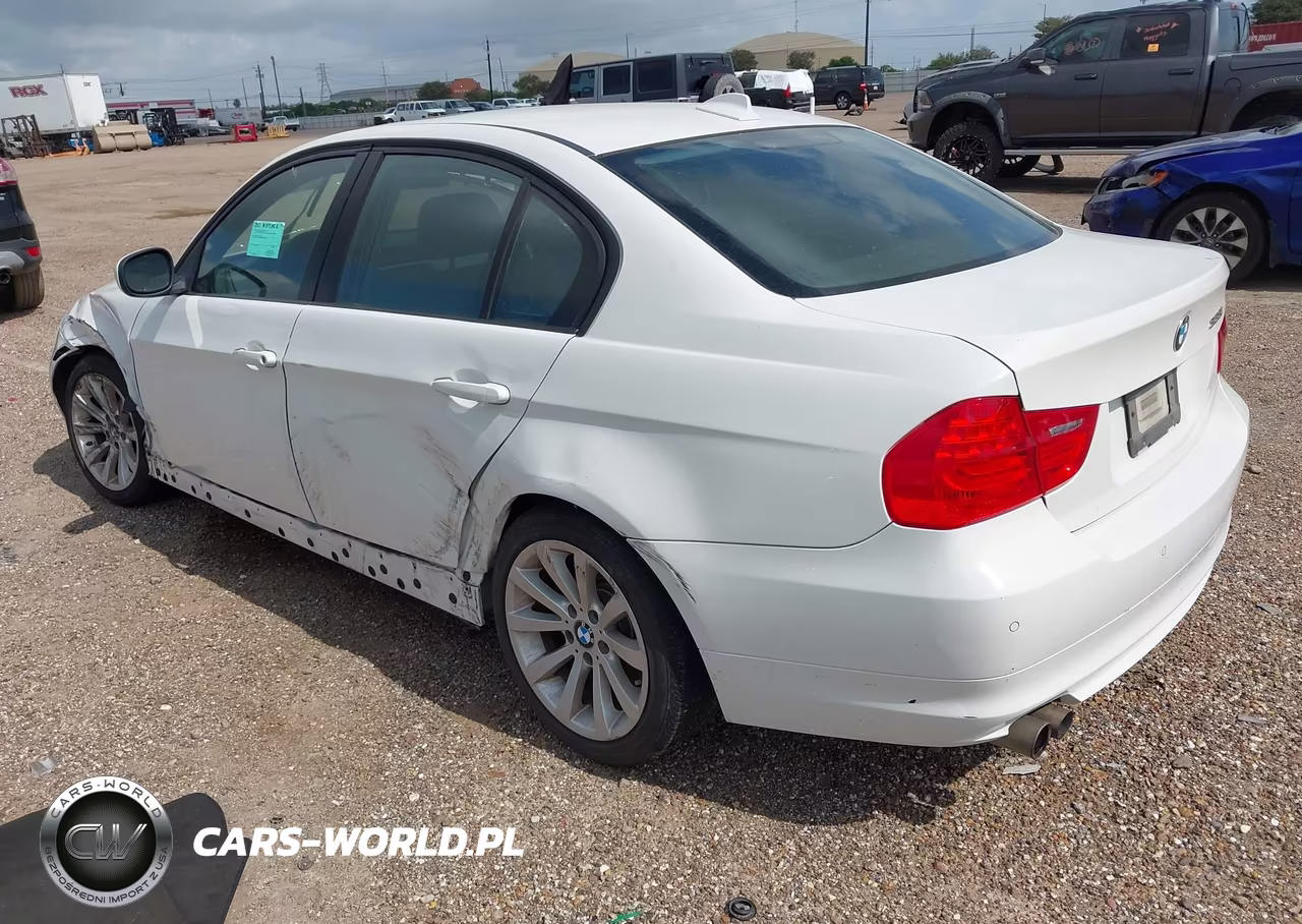 2011 BMW 328I VIN:WBAPH7C58BE461991 - 3