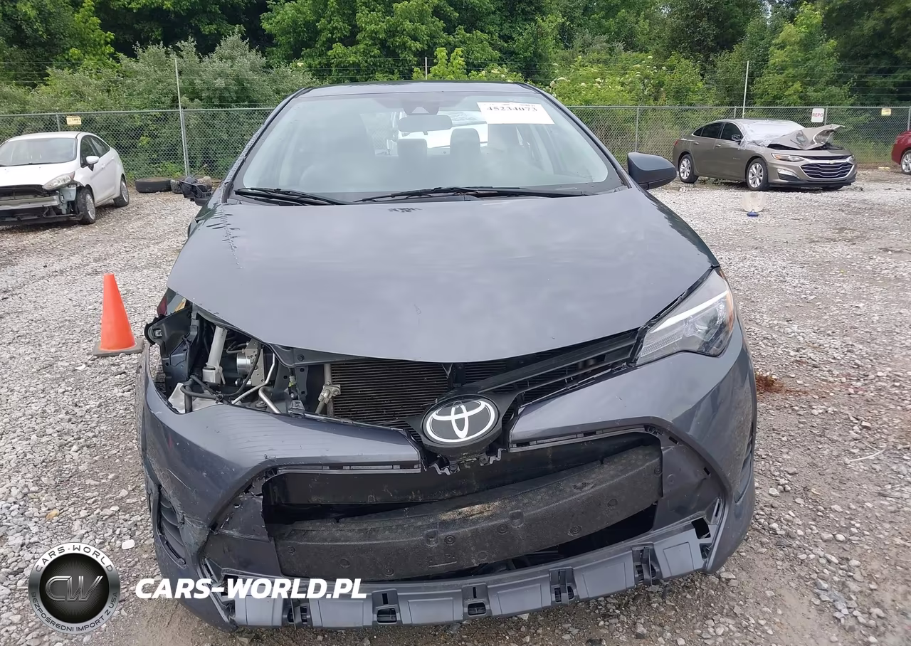 2019 Toyota Corolla L VIN:2T1BURHE1KC186884 - 12