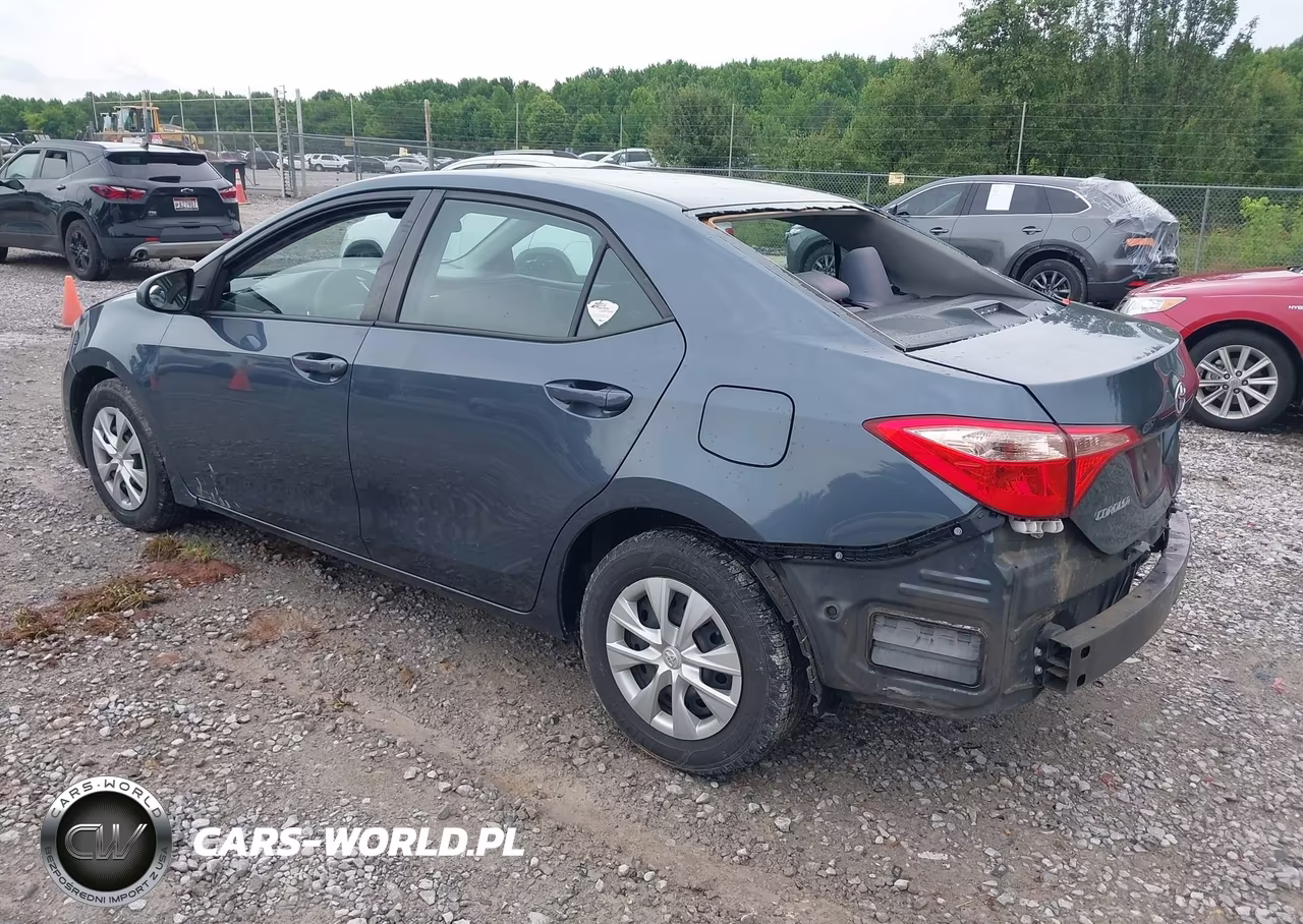 2019 Toyota Corolla L VIN:2T1BURHE1KC186884 - 3
