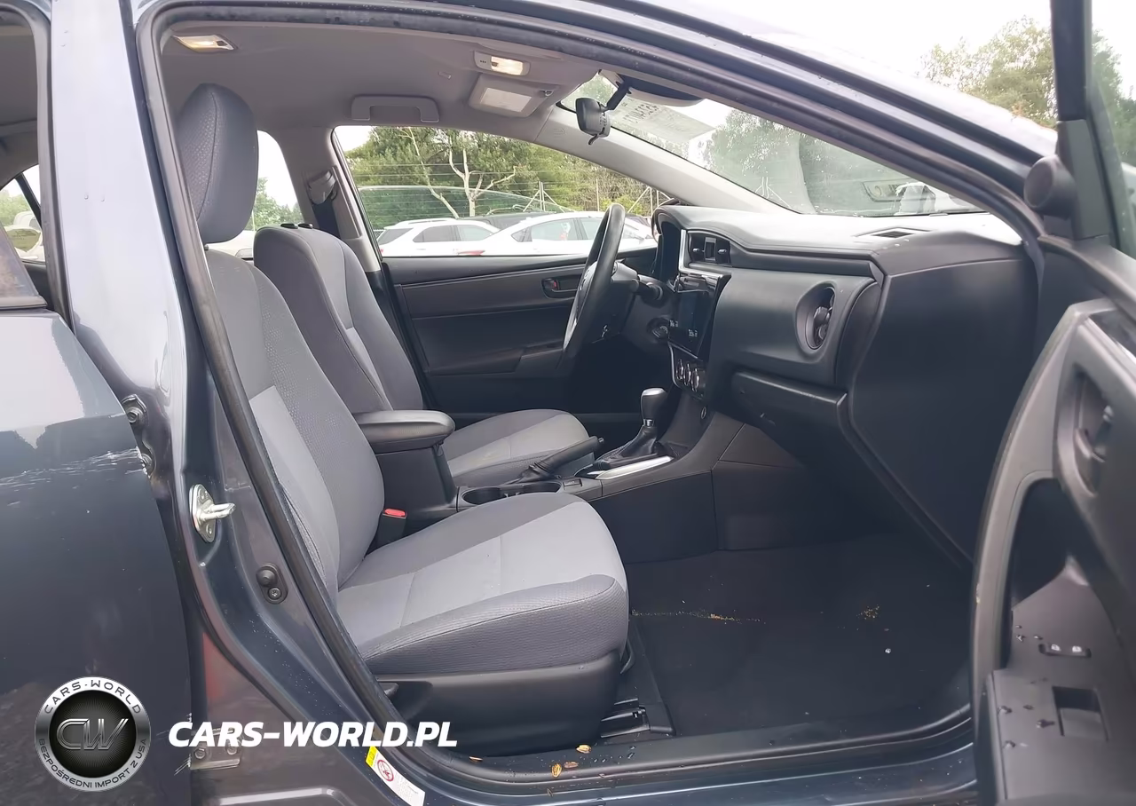 2019 Toyota Corolla L VIN:2T1BURHE1KC186884 - 5