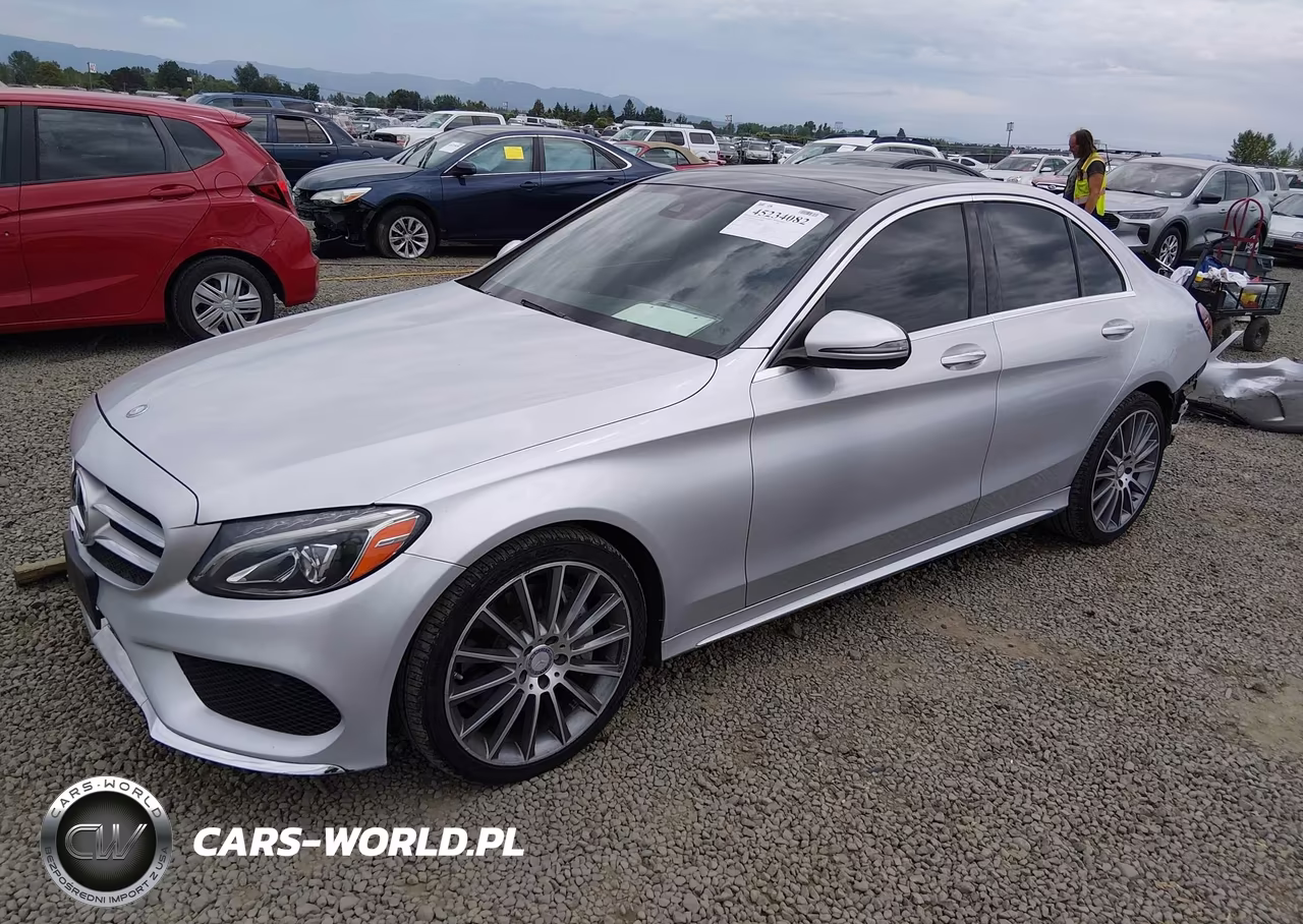 2017 Mercedes-Benz C 300 Sport 4Matic VIN:55SWF4KB5HU191943 - 2