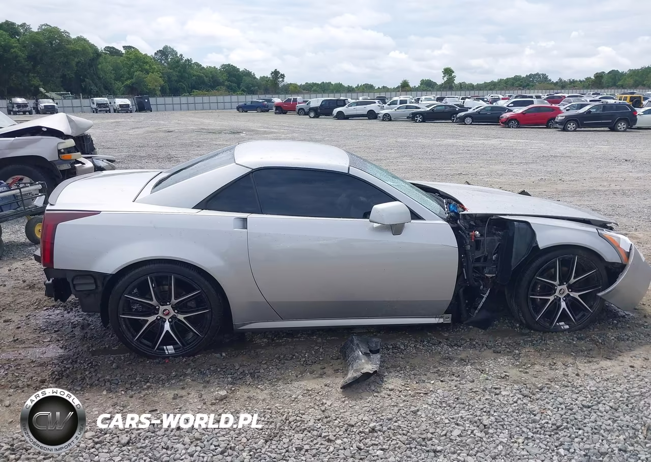 2005 Cadillac Xlr Standard VIN:1G6YV34A855603560 - 13