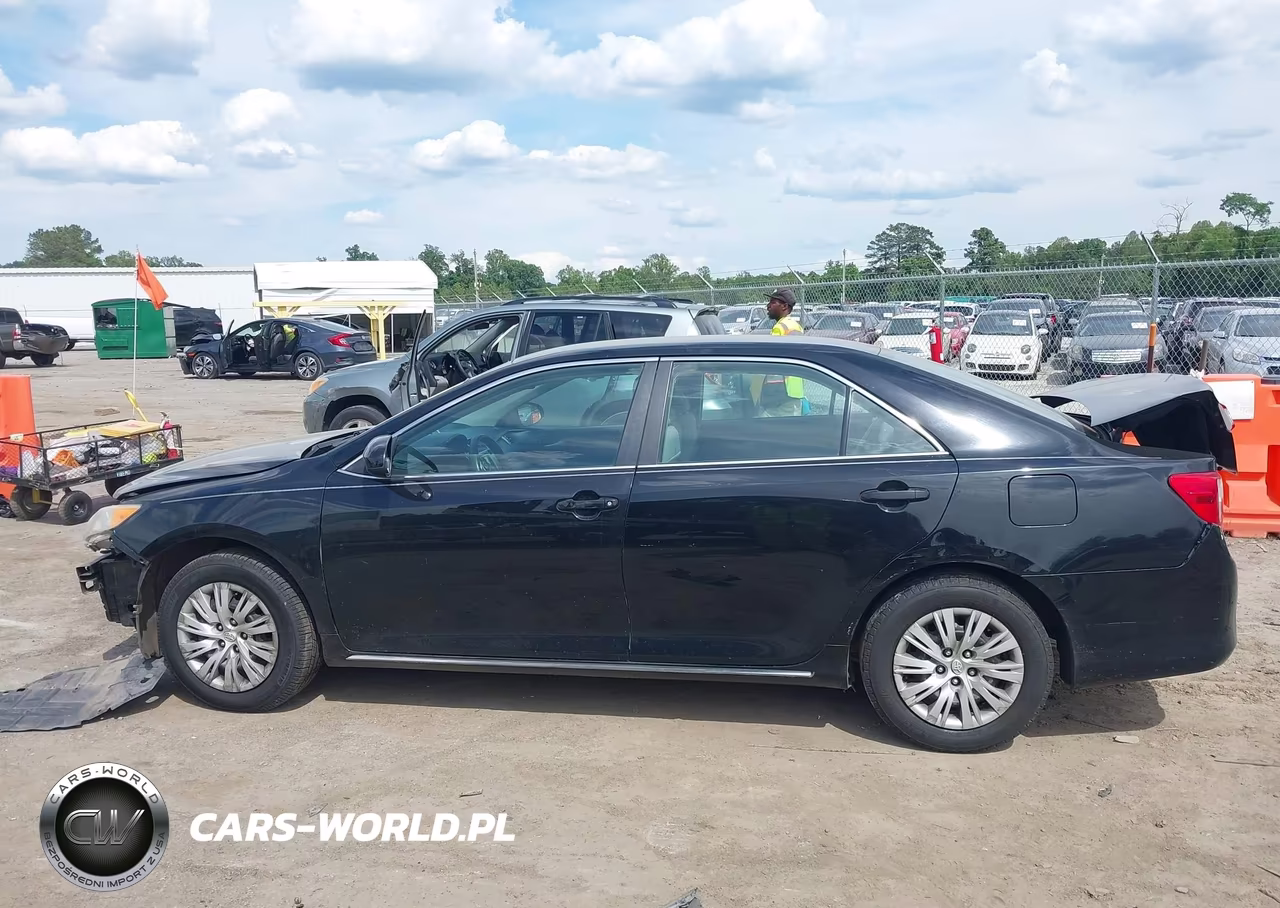 2012 Toyota Camry Le VIN:4T4BF1FKXCR187350 - 15