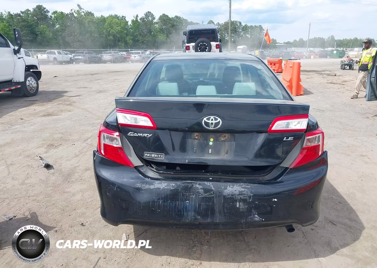2012 Toyota Camry Le VIN:4T4BF1FKXCR187350 - 17