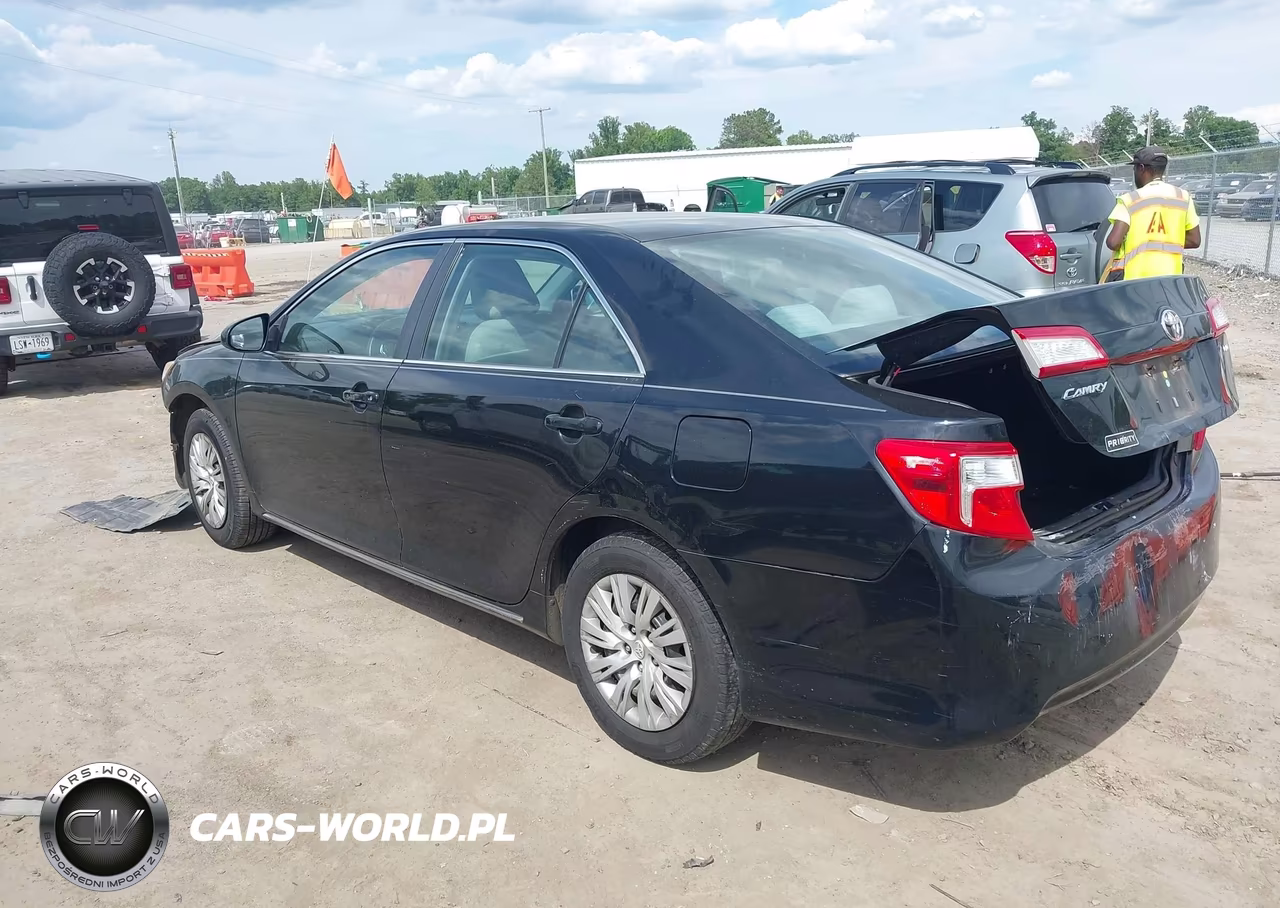 2012 Toyota Camry Le VIN:4T4BF1FKXCR187350 - 3