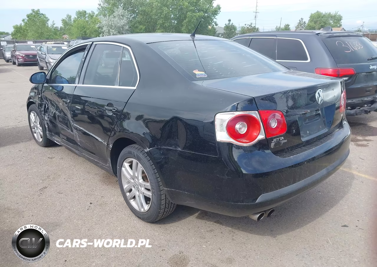 2007 Volkswagen Jetta Wolfsburg Edition VIN:3VWEF81K37M184521 - 3