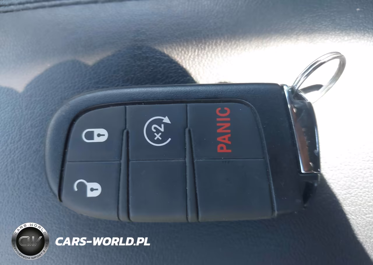 2025 Jeep Compass Limited 4X4 VIN:3C4NJDCN3ST537730 - 11