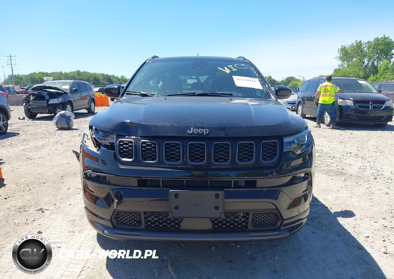 2025 Jeep Compass Limited 4X4 VIN:3C4NJDCN3ST537730 - 12