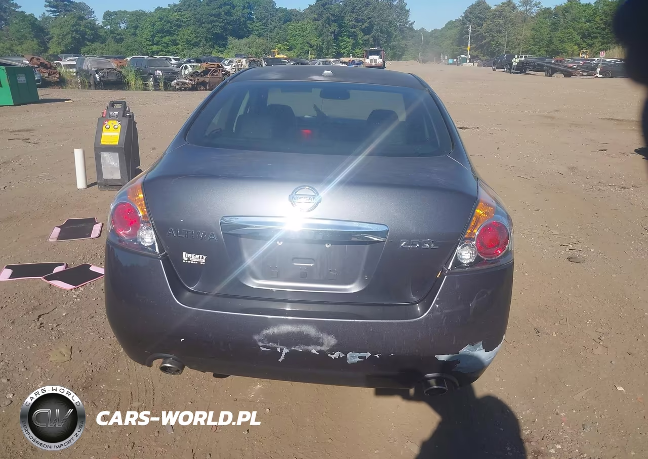 2011 Nissan Altima 2.5 S VIN:1N4AL2AP2BN427100 - 16