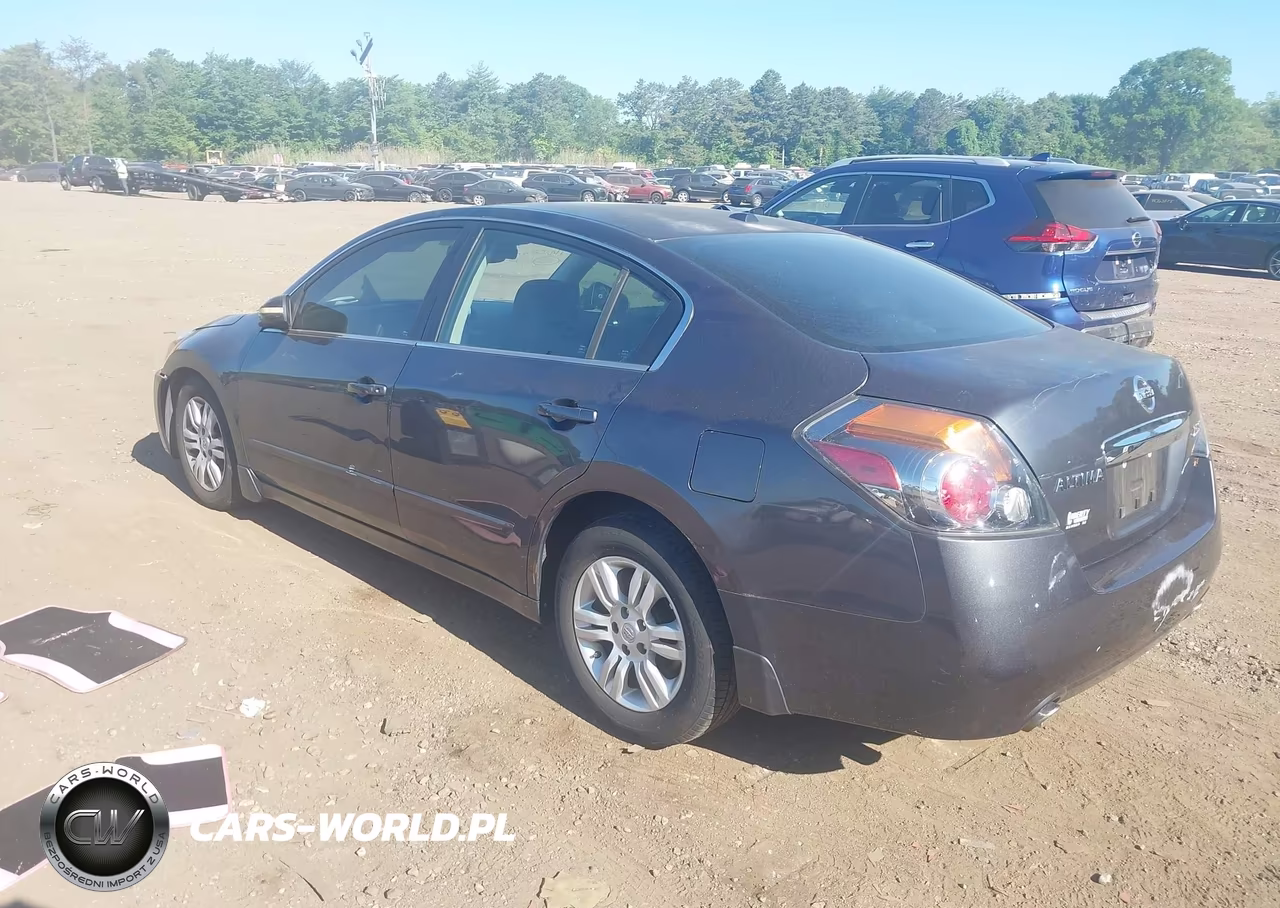 2011 Nissan Altima 2.5 S VIN:1N4AL2AP2BN427100 - 3