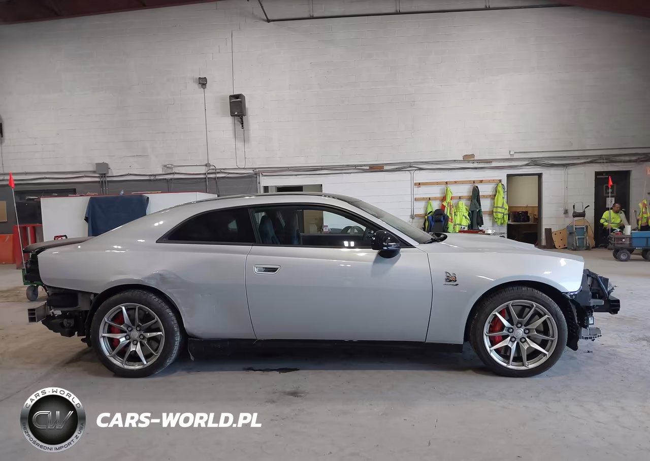 2025 Dodge Charger Daytona Scat Pack Awd VIN:2C3CDBDK7SR547434 - 14