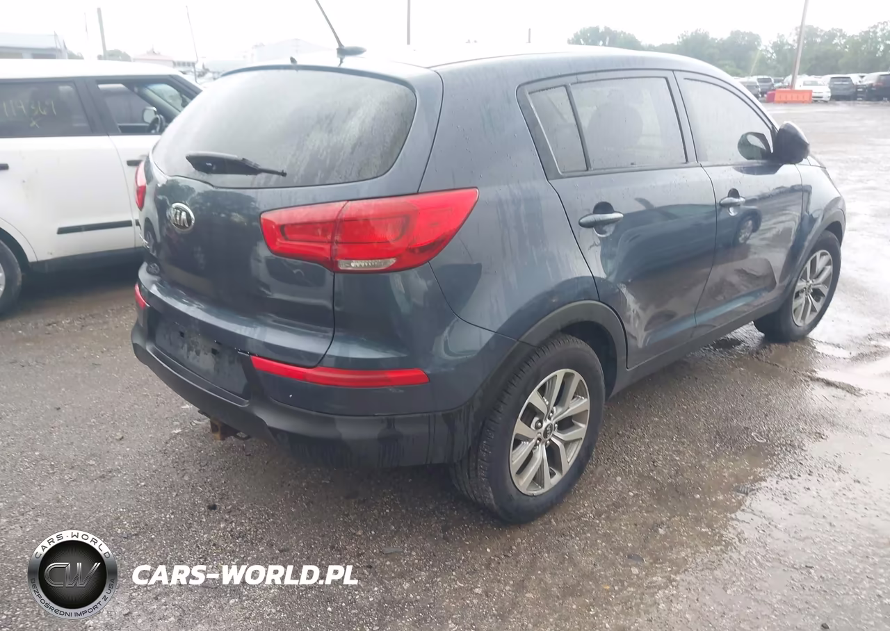 2016 Kia Sportage Lx VIN:KNDPB3AC4G7806105 - 4