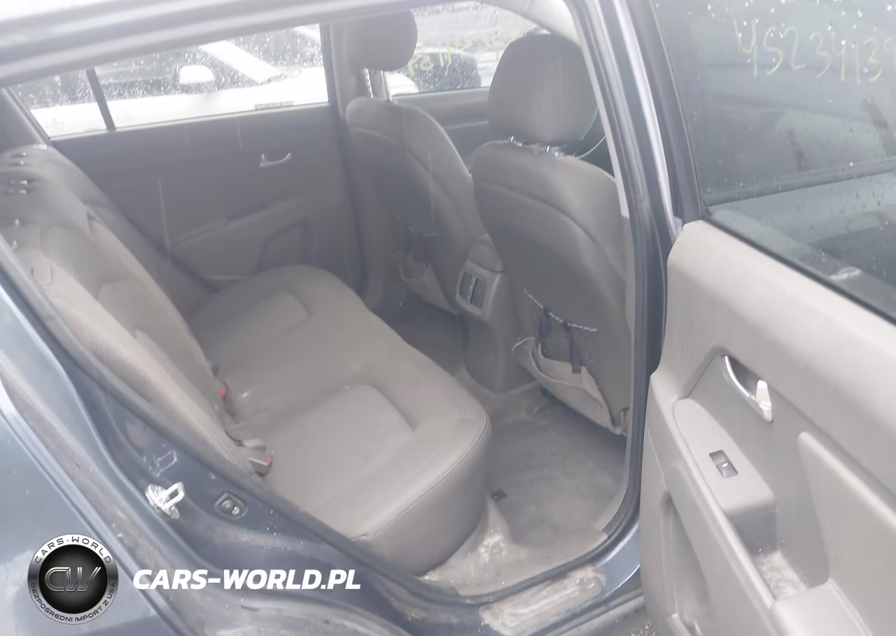 2016 Kia Sportage Lx VIN:KNDPB3AC4G7806105 - 8