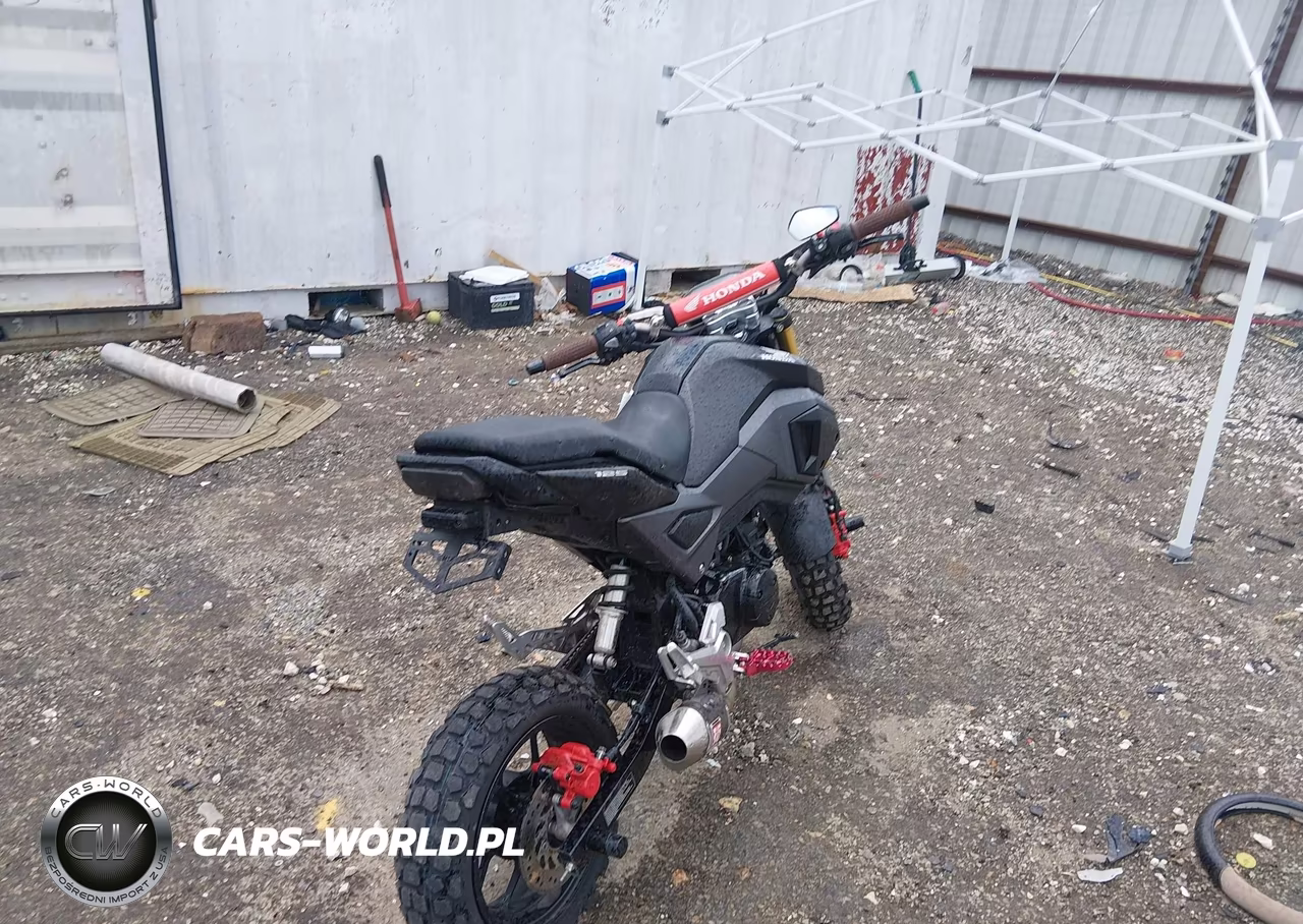 2018 Honda Grom VIN:MLHJC7515J5008702 - 4