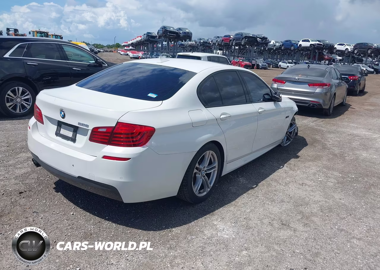 2016 BMW 528I VIN:WBA5A5C55GG353761 - 4
