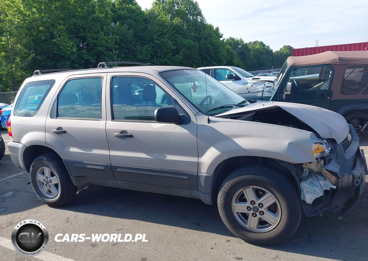 2007 Ford Escape Xls-Xls Manual VIN:1FMYU02ZX7KA30216 - 13