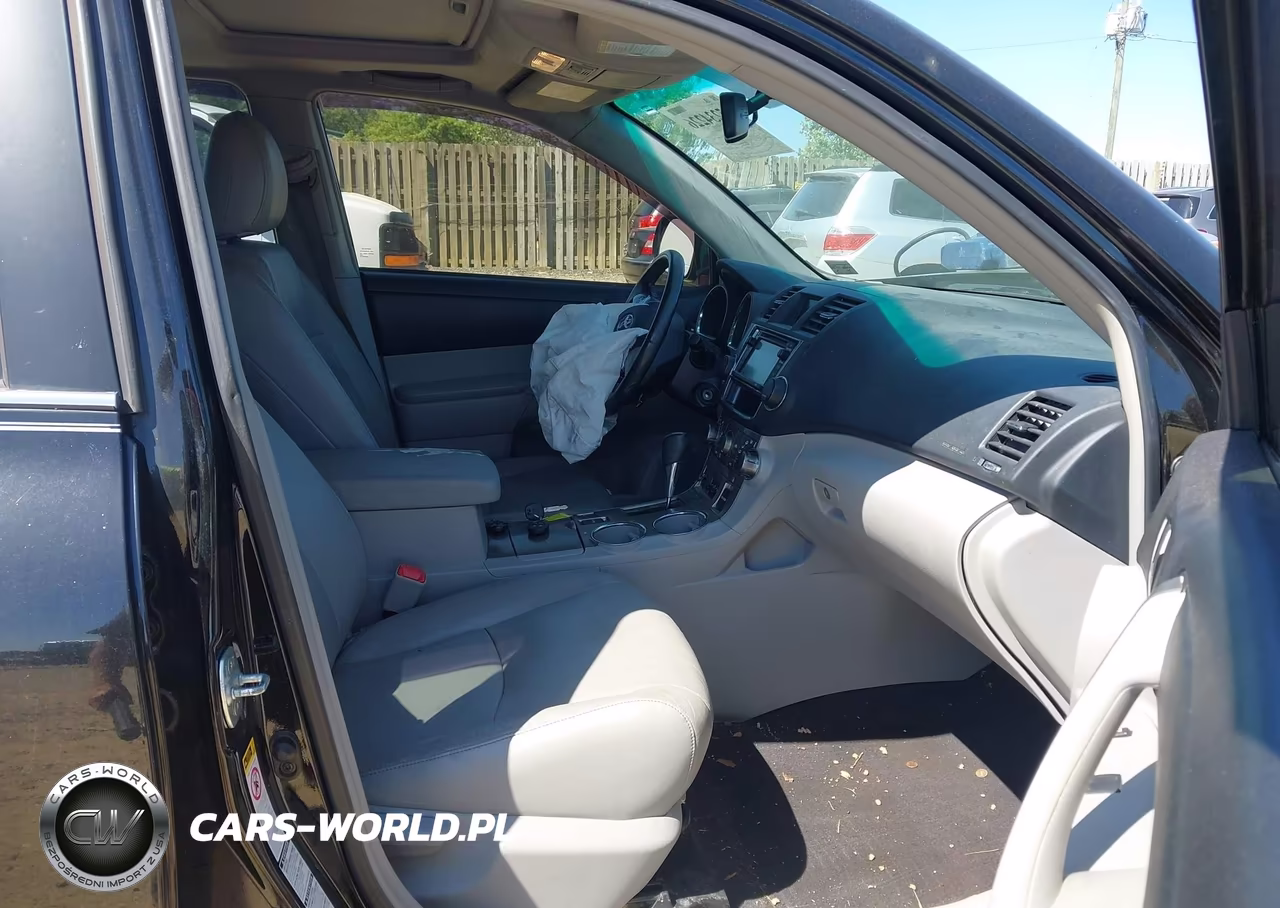 2013 Toyota Highlander Se V6 VIN:5TDBK3EHXDS226729 - 5
