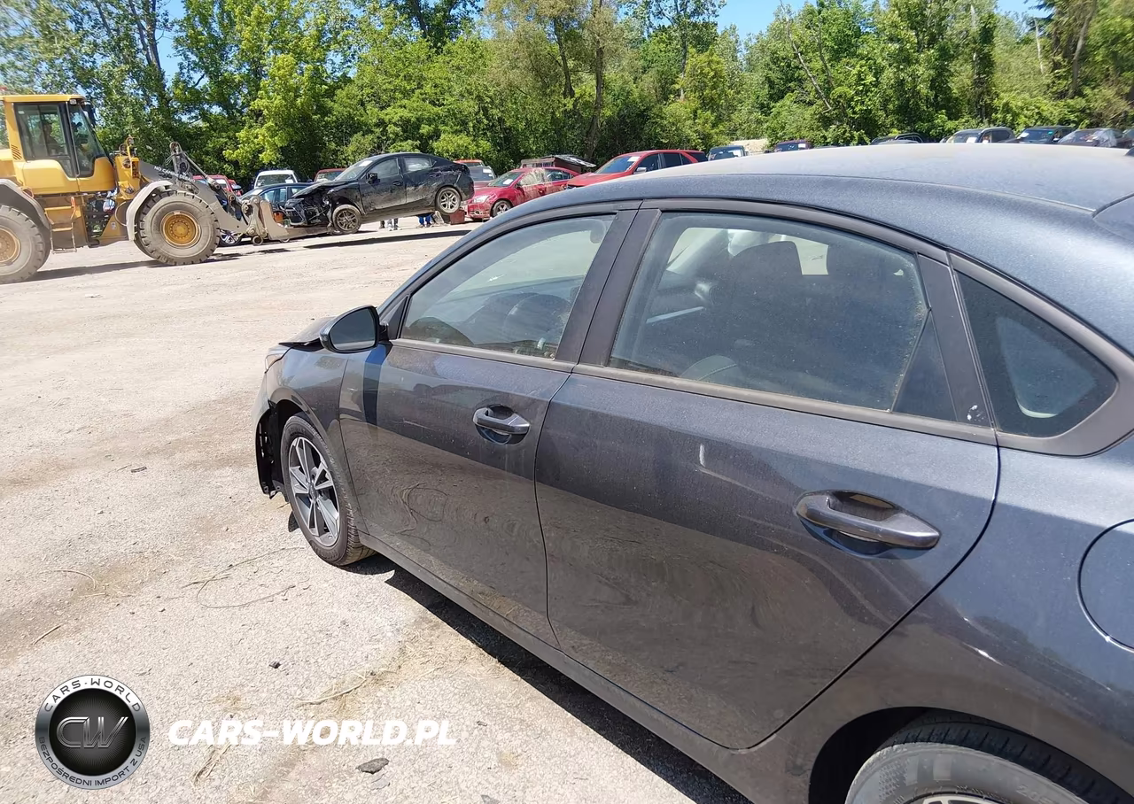 2023 Kia Forte Lxs VIN:3KPF24ADXPE622121 - 14