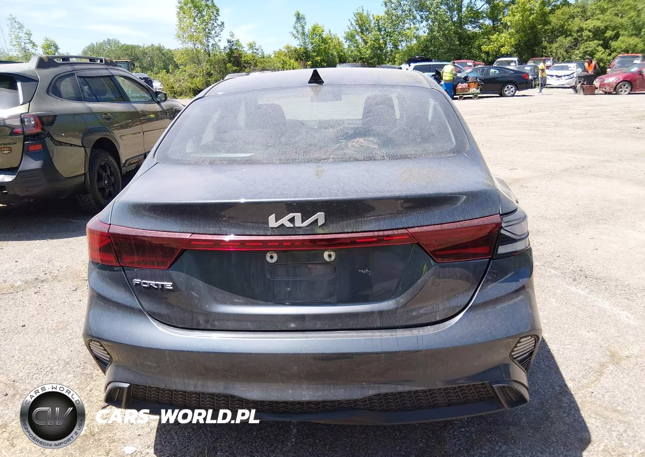 2023 Kia Forte Lxs VIN:3KPF24ADXPE622121 - 16