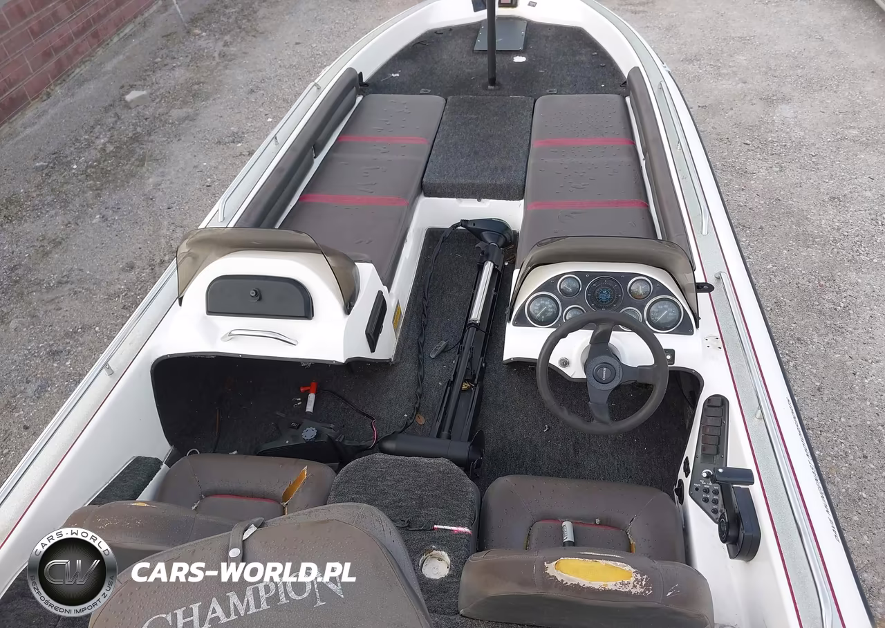 1998 Champion 202 Bass Boat And Trailer VIN:00000TSB29120E898 - 5