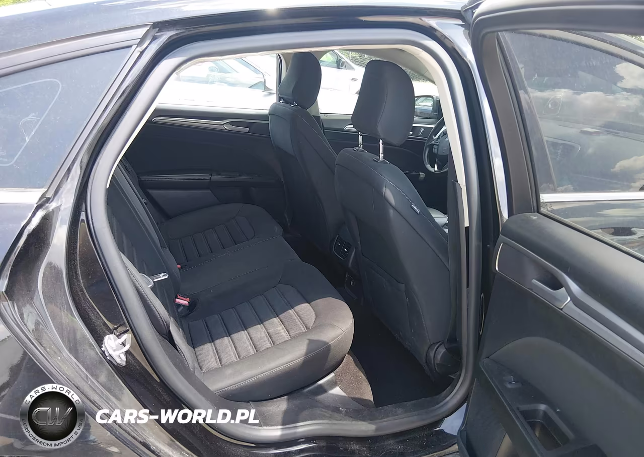 2020 Ford Fusion Se VIN:3FA6P0HD2LR201177 - 8