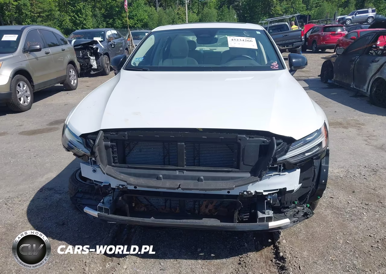 2024 Volvo S60 B5 Plus Dark Theme VIN:7JRL12TL0RG326575 - 13
