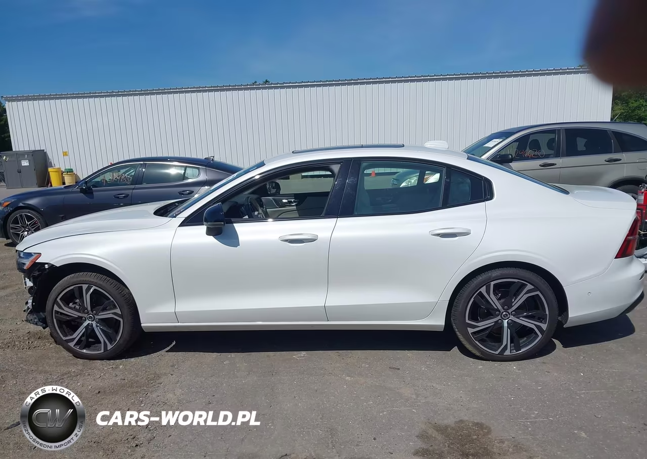 2024 Volvo S60 B5 Plus Dark Theme VIN:7JRL12TL0RG326575 - 15