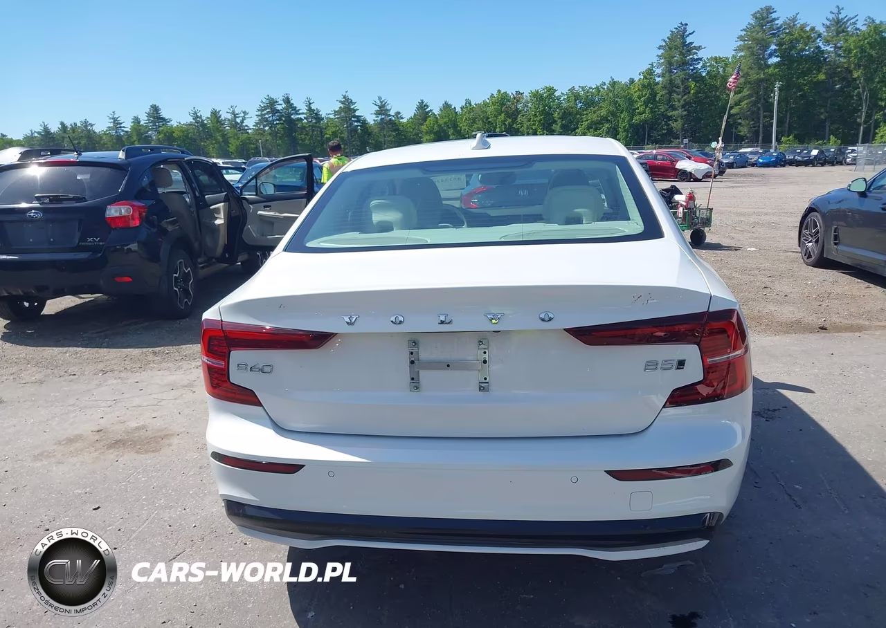 2024 Volvo S60 B5 Plus Dark Theme VIN:7JRL12TL0RG326575 - 17
