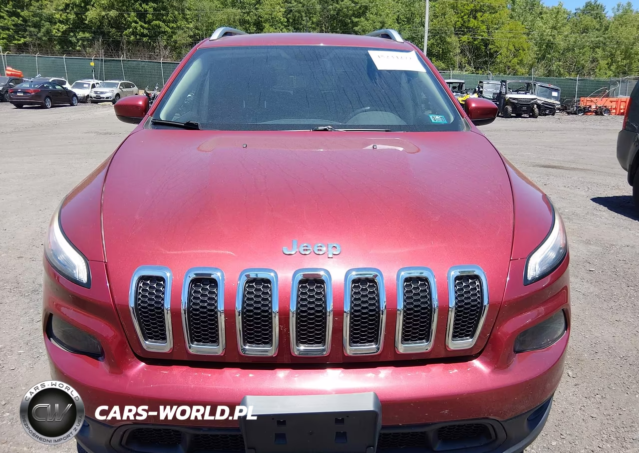 2016 Jeep Cherokee Latitude VIN:1C4PJMCS8GW154804 - 12