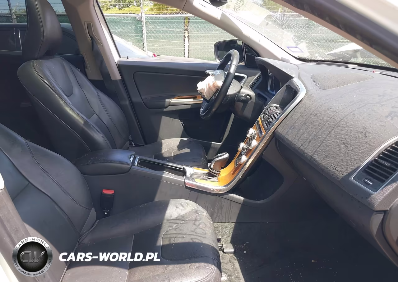 2017 Volvo Xc60 T5 Inscription VIN:YV440MRU9H2141032 - 5