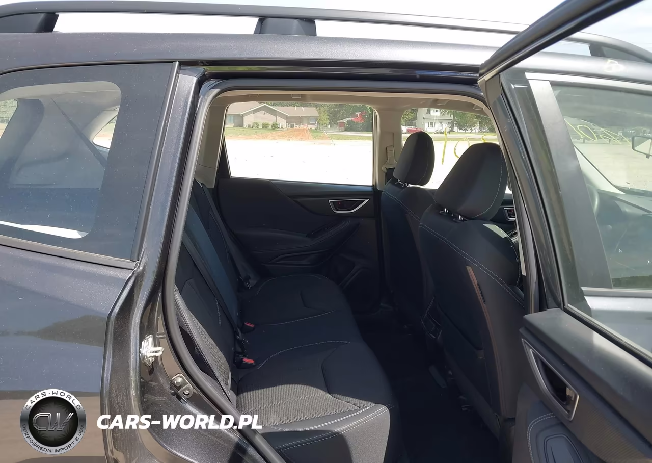 2019 Subaru Forester VIN:JF2SKACC1KH448218 - 8