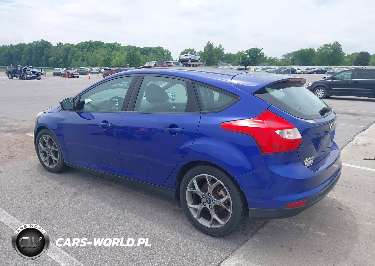 2014 Ford Focus Se VIN:1FADP3K27EL373688 - 3