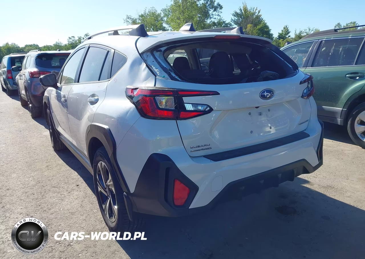 2024 Subaru Crosstrek Premium VIN:JF2GUADC1R8240798 - 3