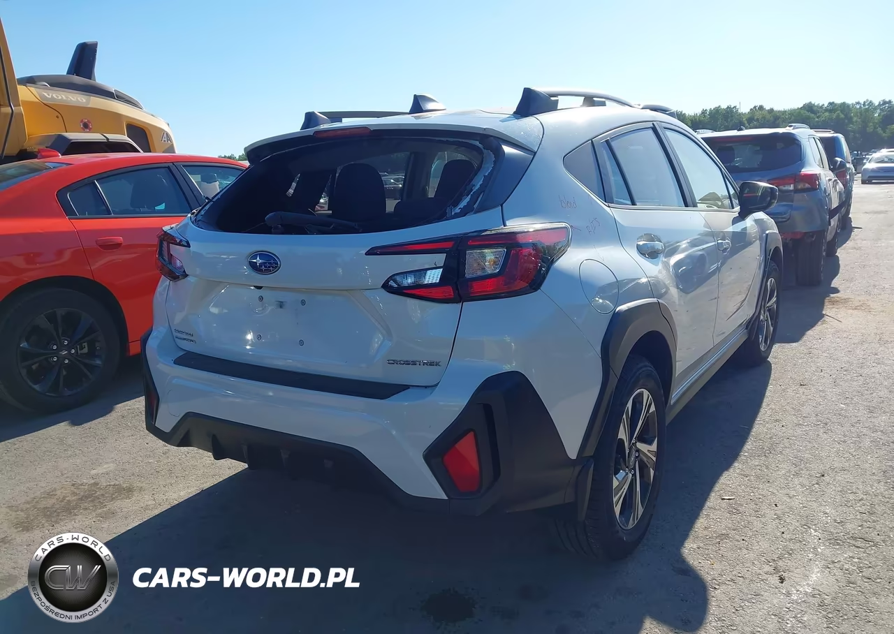 2024 Subaru Crosstrek Premium VIN:JF2GUADC1R8240798 - 4