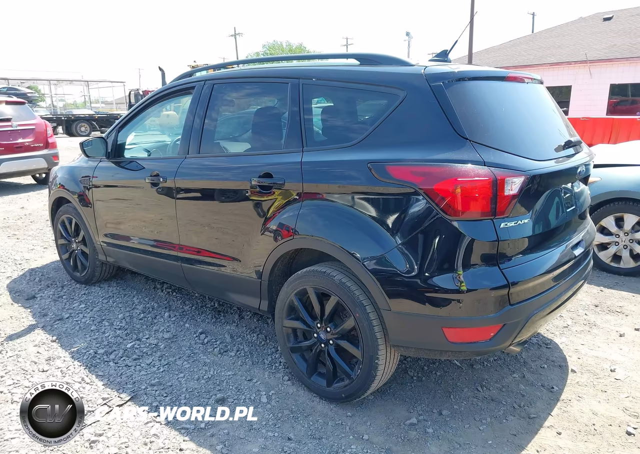 2019 Ford Escape Se VIN:1FMCU9GD3KUA64300 - 3