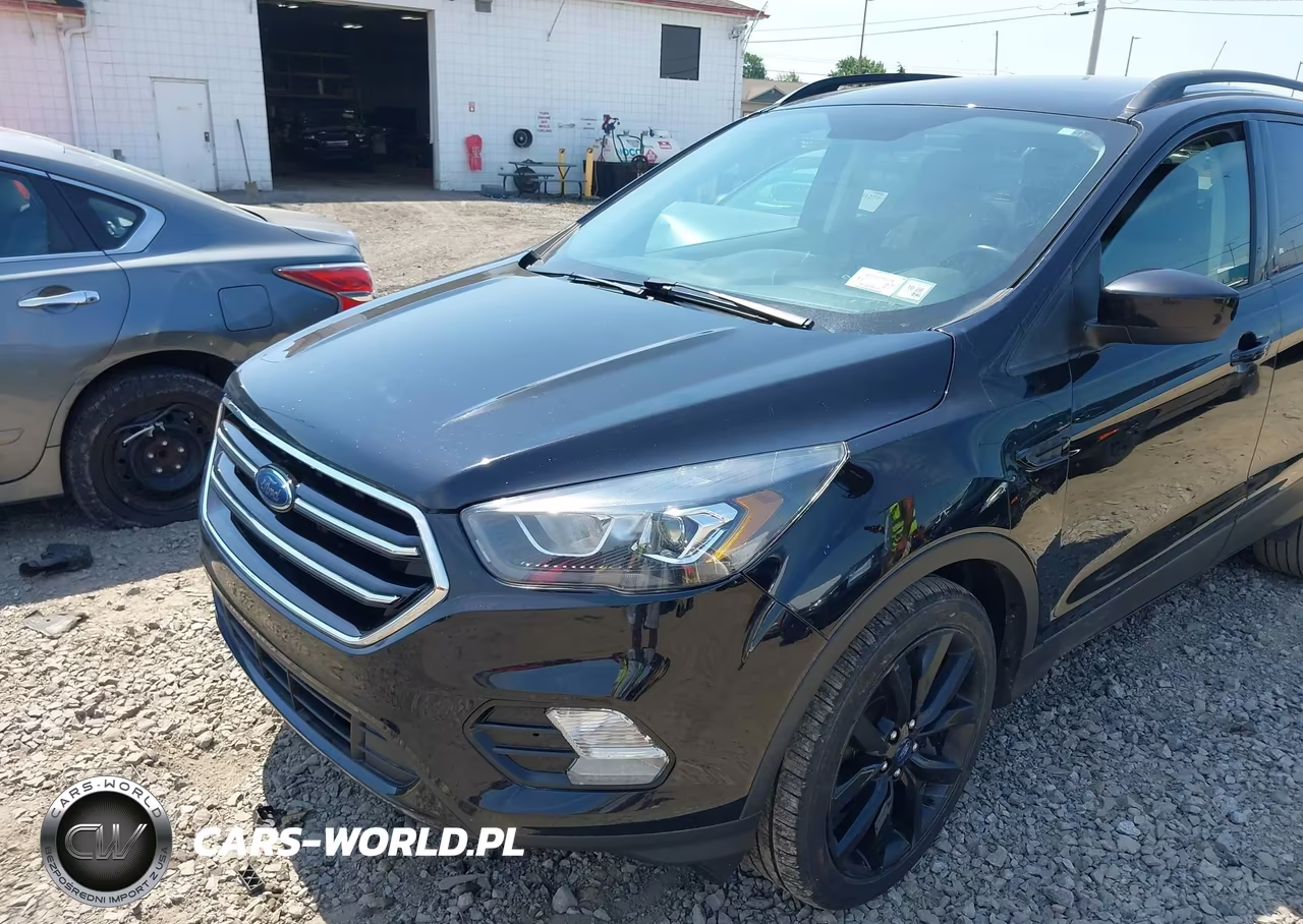 2019 Ford Escape Se VIN:1FMCU9GD3KUA64300 - 6