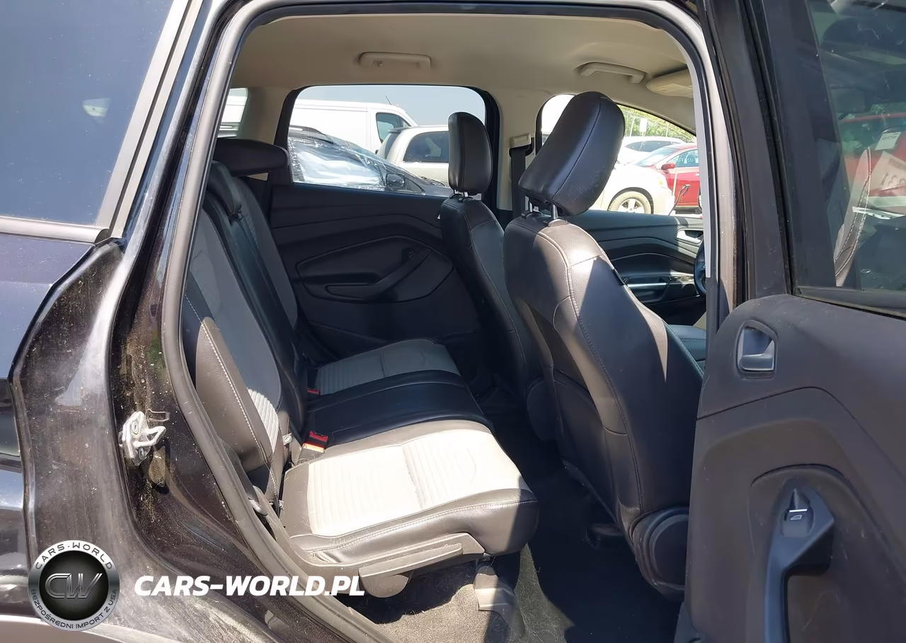 2019 Ford Escape Se VIN:1FMCU9GD3KUA64300 - 8
