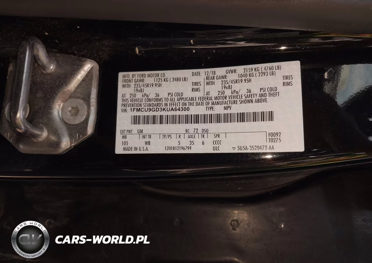 2019 Ford Escape Se VIN:1FMCU9GD3KUA64300 - 9