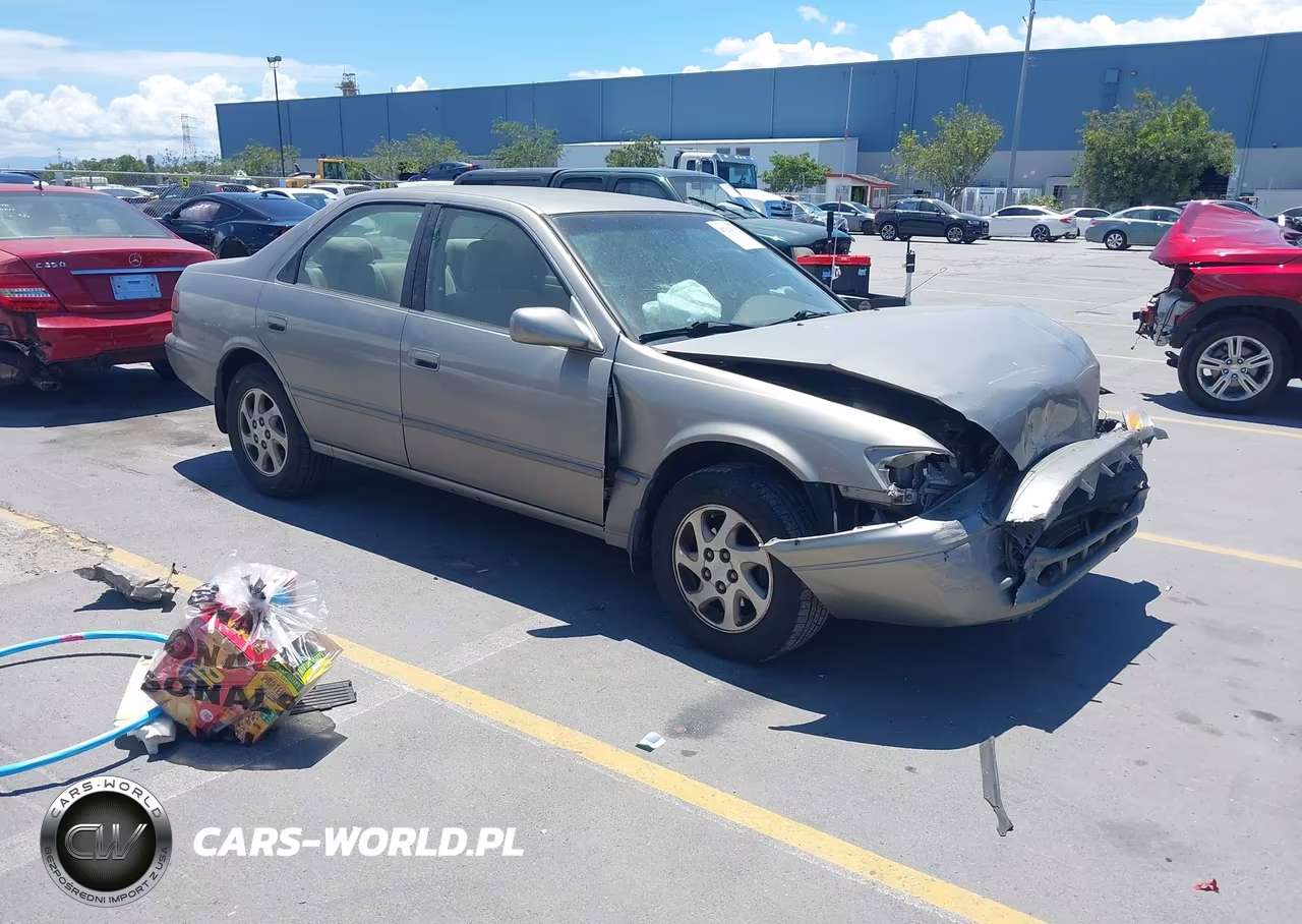 1999 Toyota Camry Le V6 – zdjęcie 1 z 17
