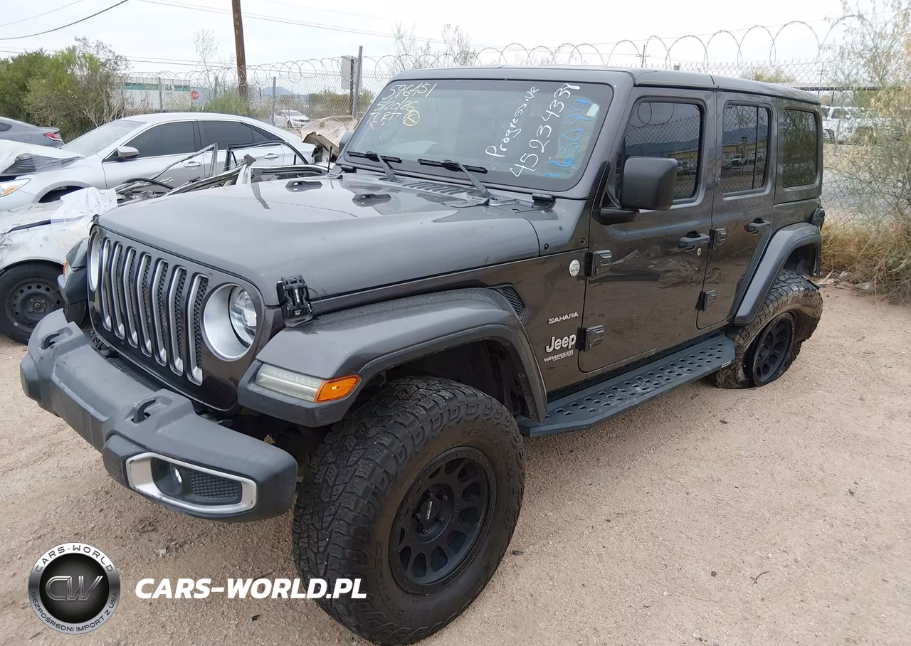 2018 Jeep Wrangler Unlimited Sahara 4X4 VIN:1C4HJXEG6JW165094 - 2