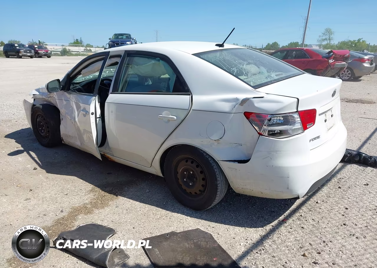2012 Kia Forte Lx VIN:KNAFT4A21C5526070 - 3