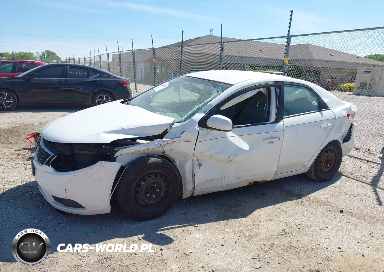 2012 Kia Forte Lx VIN:KNAFT4A21C5526070 - 6