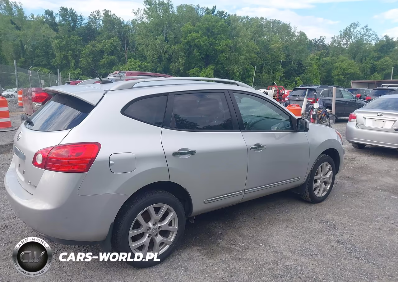 2011 Nissan Rogue Sv VIN:JN8AS5MV1BW269436 - 4