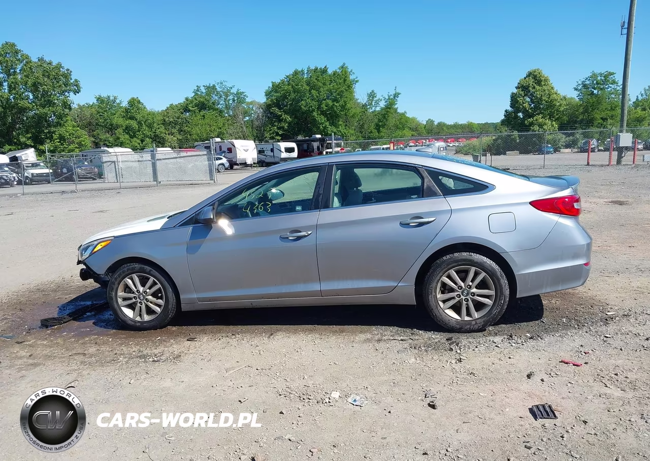 2015 Hyundai Sonata Se VIN:5NPE24AF1FH147241 - 14