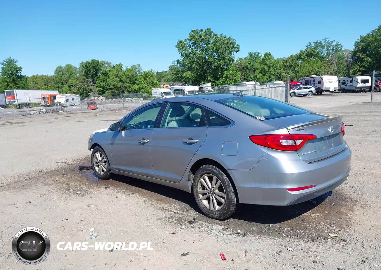 2015 Hyundai Sonata Se VIN:5NPE24AF1FH147241 - 3