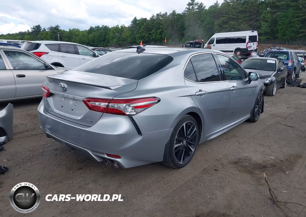 2019 Toyota Camry Xse VIN:4T1B61HK4KU741097 - 4