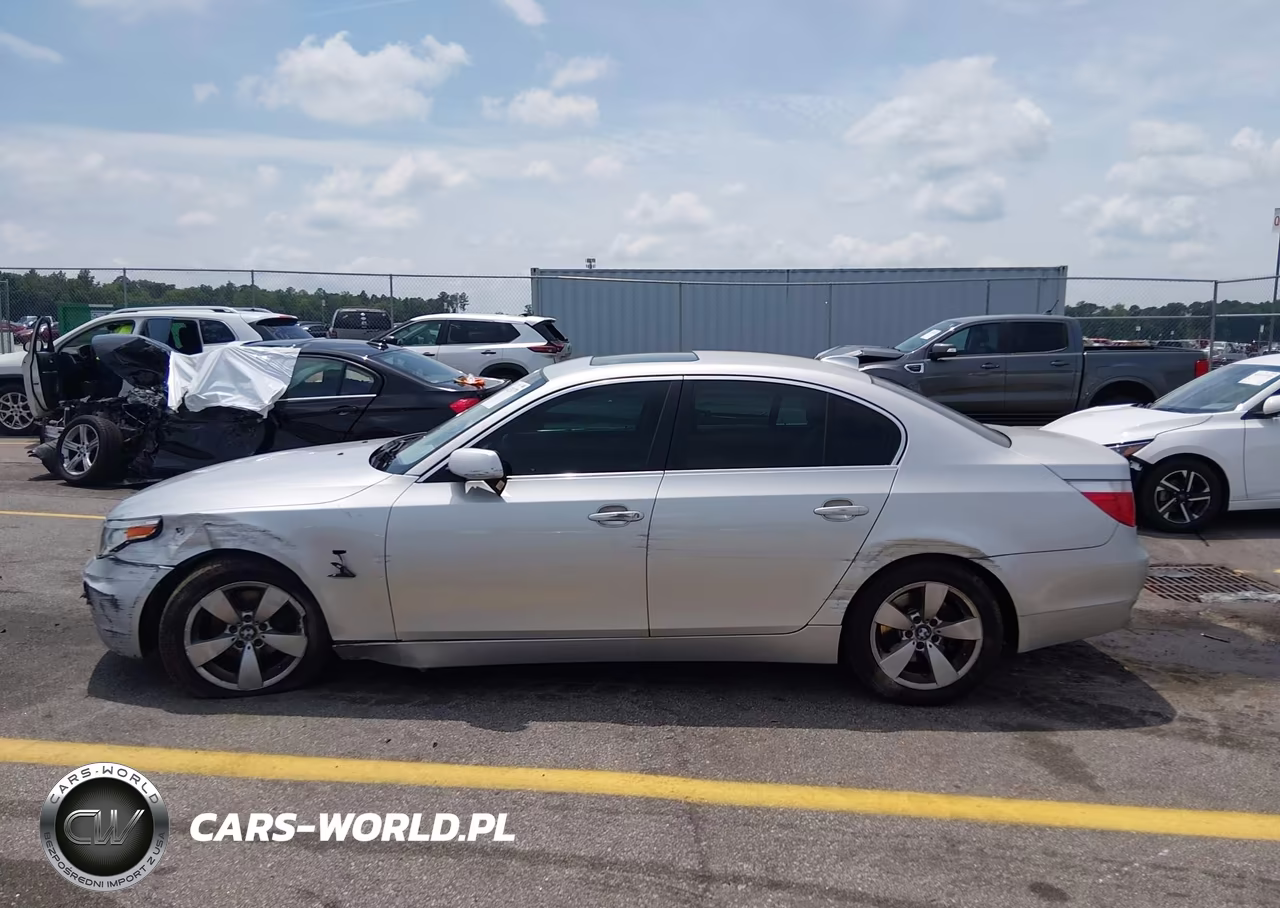2007 BMW 525I VIN:WBANE53537CY07520 - 14