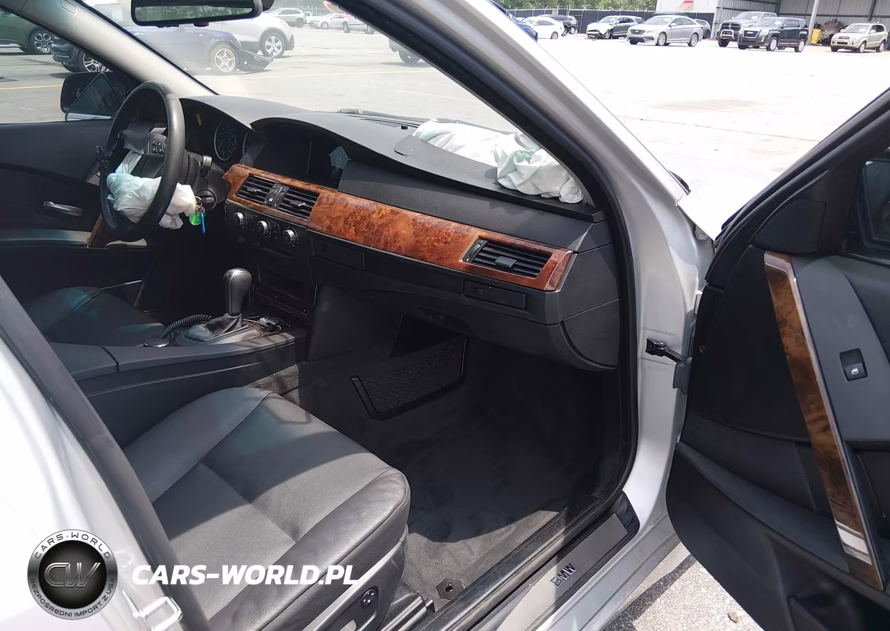 2007 BMW 525I VIN:WBANE53537CY07520 - 5
