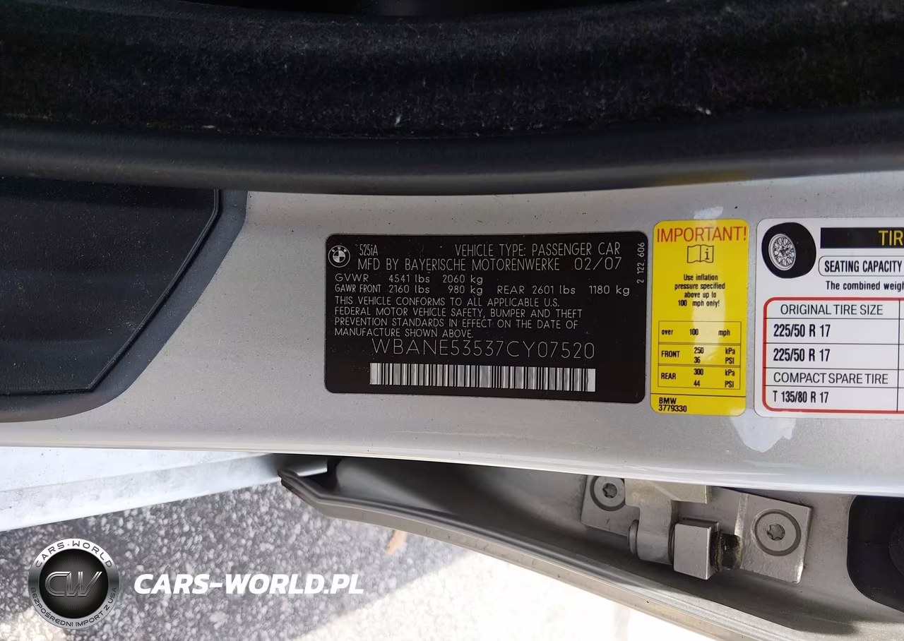 2007 BMW 525I VIN:WBANE53537CY07520 - 9